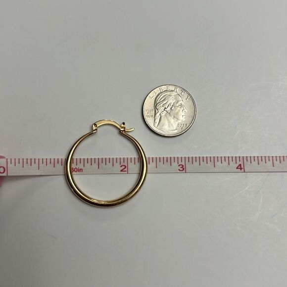 Gold Tone Fashion Hoops 1.25” - Picture 3 of 3